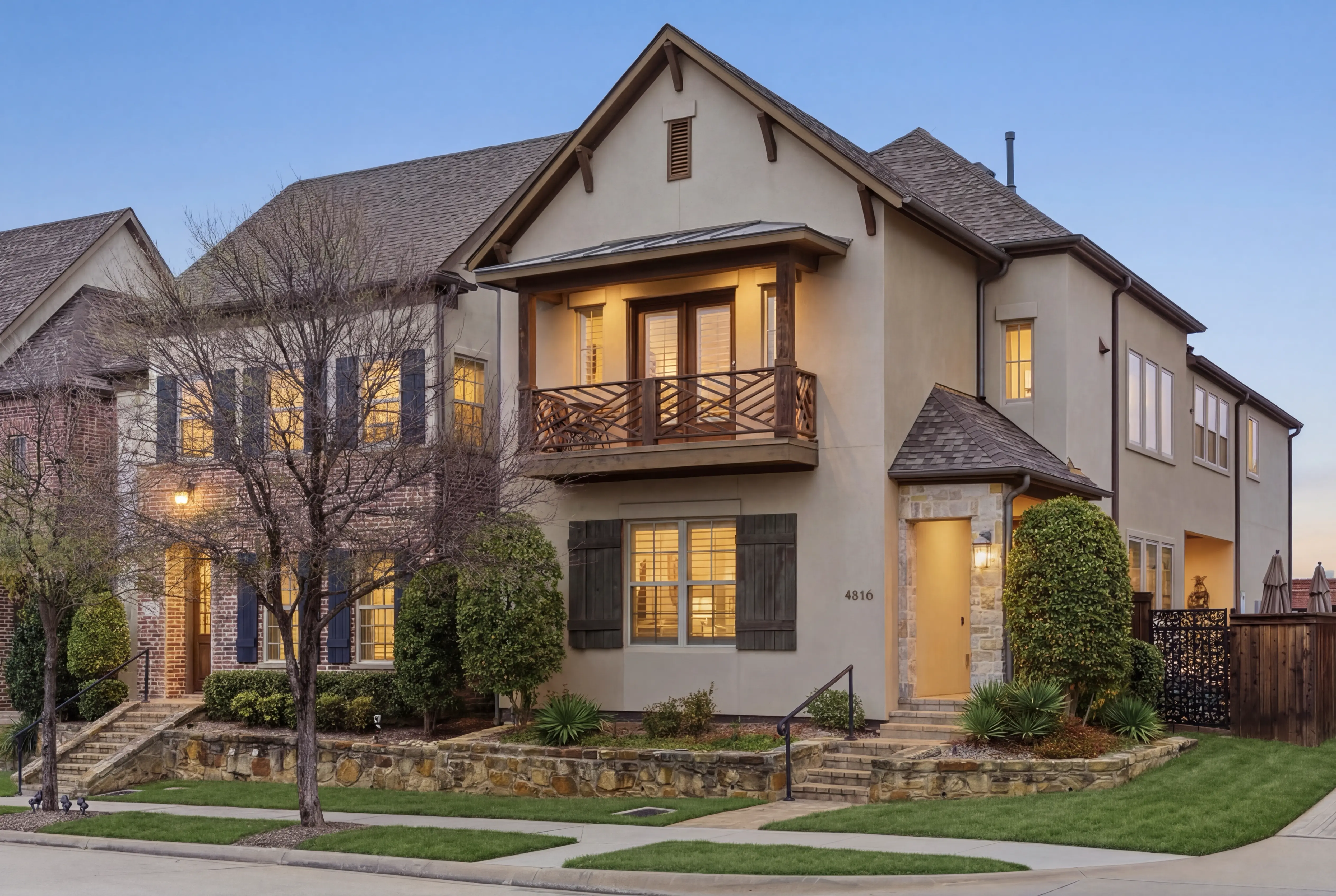 4816 Isleworth Drive - Vue Las Colinas twilight exterior